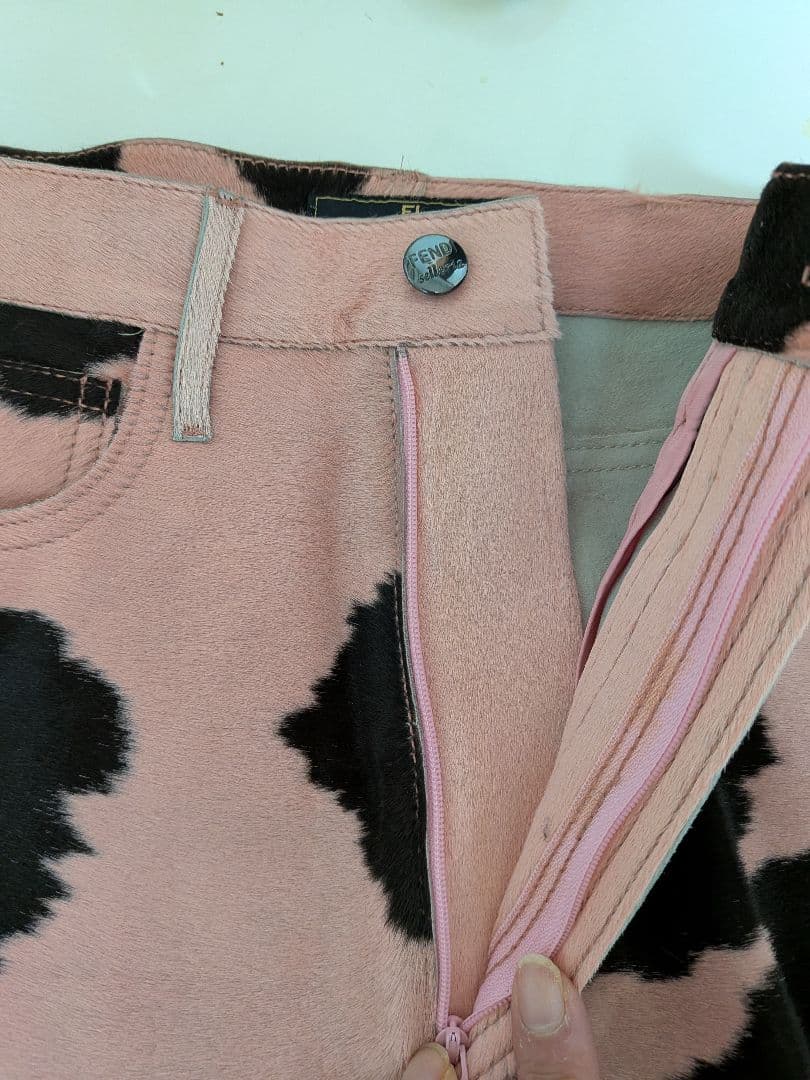 【未使用品】FENDI ハラコ　カウプリント 　スカート　40