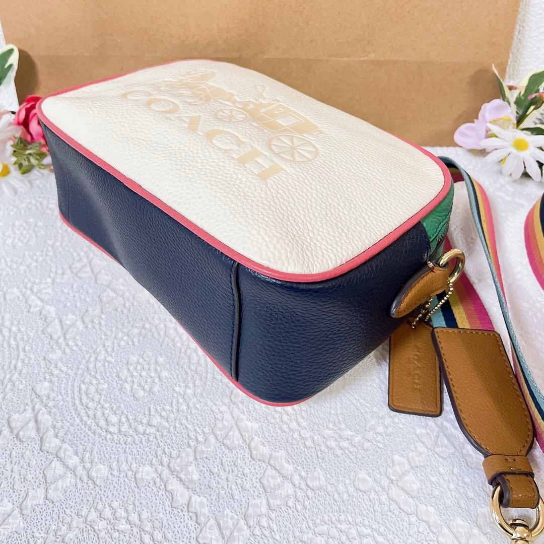 【美品】COACH コーチ ショルダーバッグ カメラバッグ 斜め掛け チャーム付