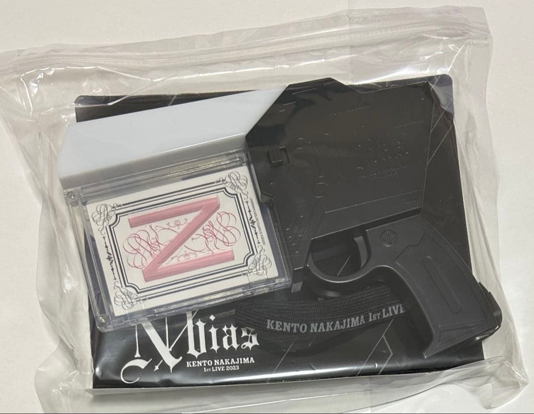 新品・未開封】中島健人 ペンライト ピカレスクの銃口 中島健人