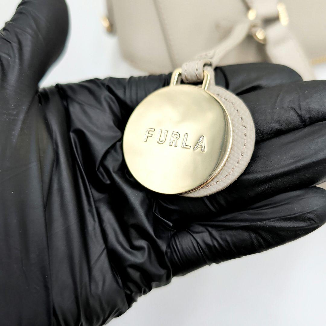 FURLA フルラ 現行 ミネルヴァS ショルダーバッグ 肩掛け グレージュ