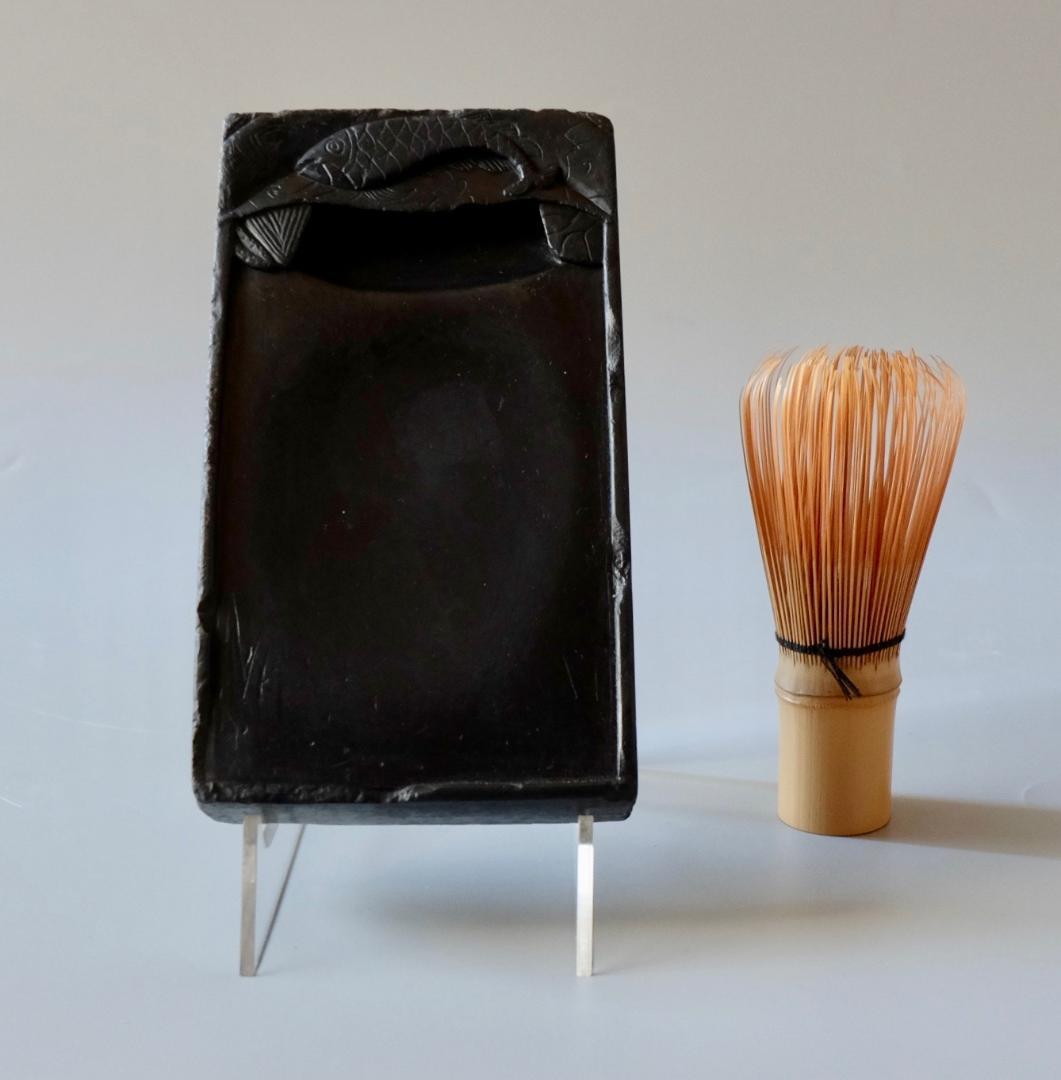 ☆李朝：魚の彫りのある硯 - メルカリ