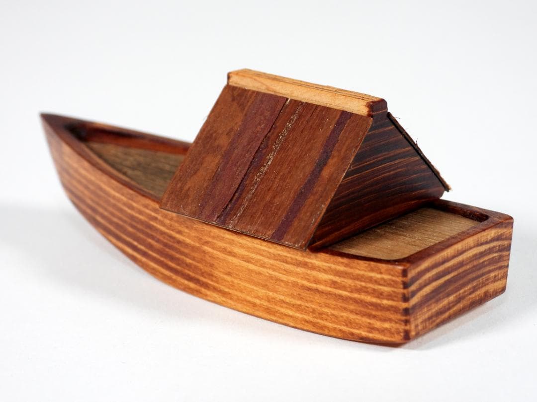 国宝銀閣寺古材 舟香合 東山大龍 不窮造 慈照寺住職 大龍叟 謹白 共箱