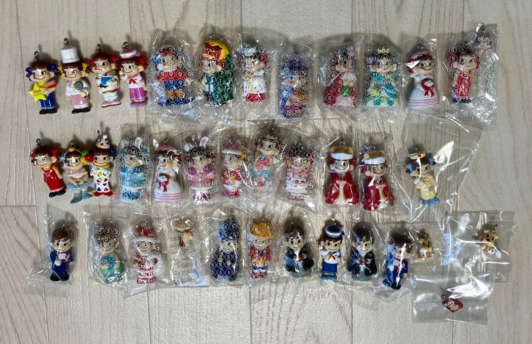 セット ペコちゃん ぽこちゃん 50周年 フィギュア 人形 缶 カン 不二家