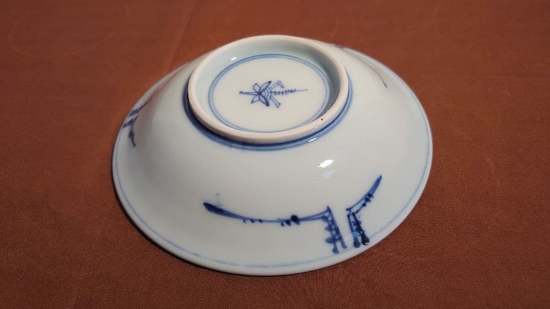 李朝　古染付　白磁　古玩　アンティーク李朝　菓子皿　豆皿　鑑賞陶器　１客