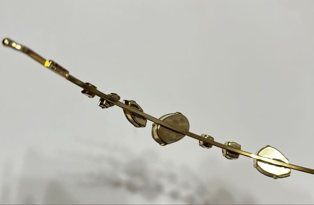 ザヘアバートウキョウTHE HAIR BAR TOKYO大粒ビジューカチューシャ