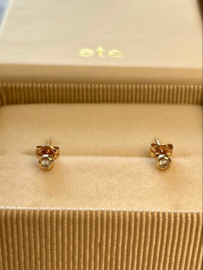 【ete】K18 ダイヤモンド 0.1ct ピアス「ブライト」　ピンクゴールド