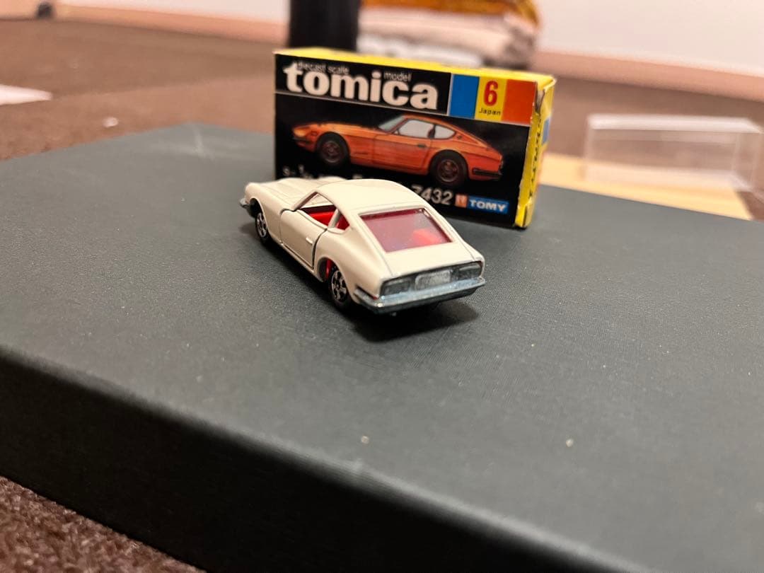 黒箱トミカ　ニッサン フェアレディZ 432 1Aホイール