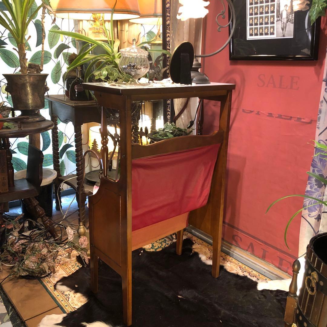 Sale 70's ヴィンテージ スピンドルポストラックサイドテーブル