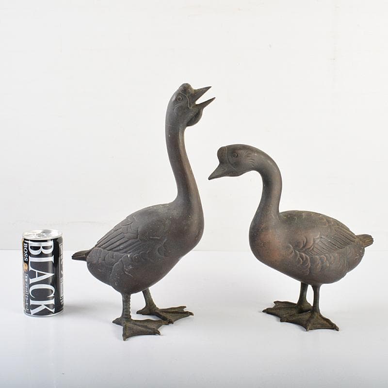 金工　秀山作　鋳銅　家鴨　アヒル　置物　一對　重さ合計約3.2㎏　G　R7513 金工 秀山作 鋳銅 家鴨 アヒル 置物 一對 重さ合計約3.2㎏ G R7513