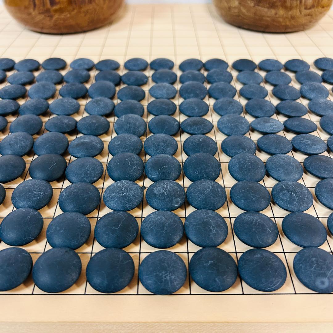 蛤碁石(月印) 那智黒石 32～33号 白180個 + 黒181個 囲碁