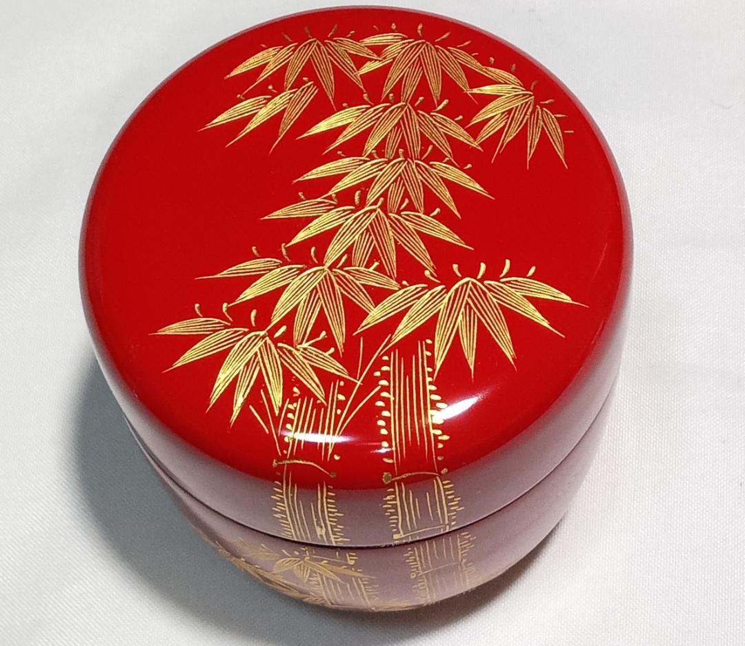 茶道具 伝統工芸加賀漆芸 朱漆塗沈金細工棗 朱漆塗沈金彫竹林