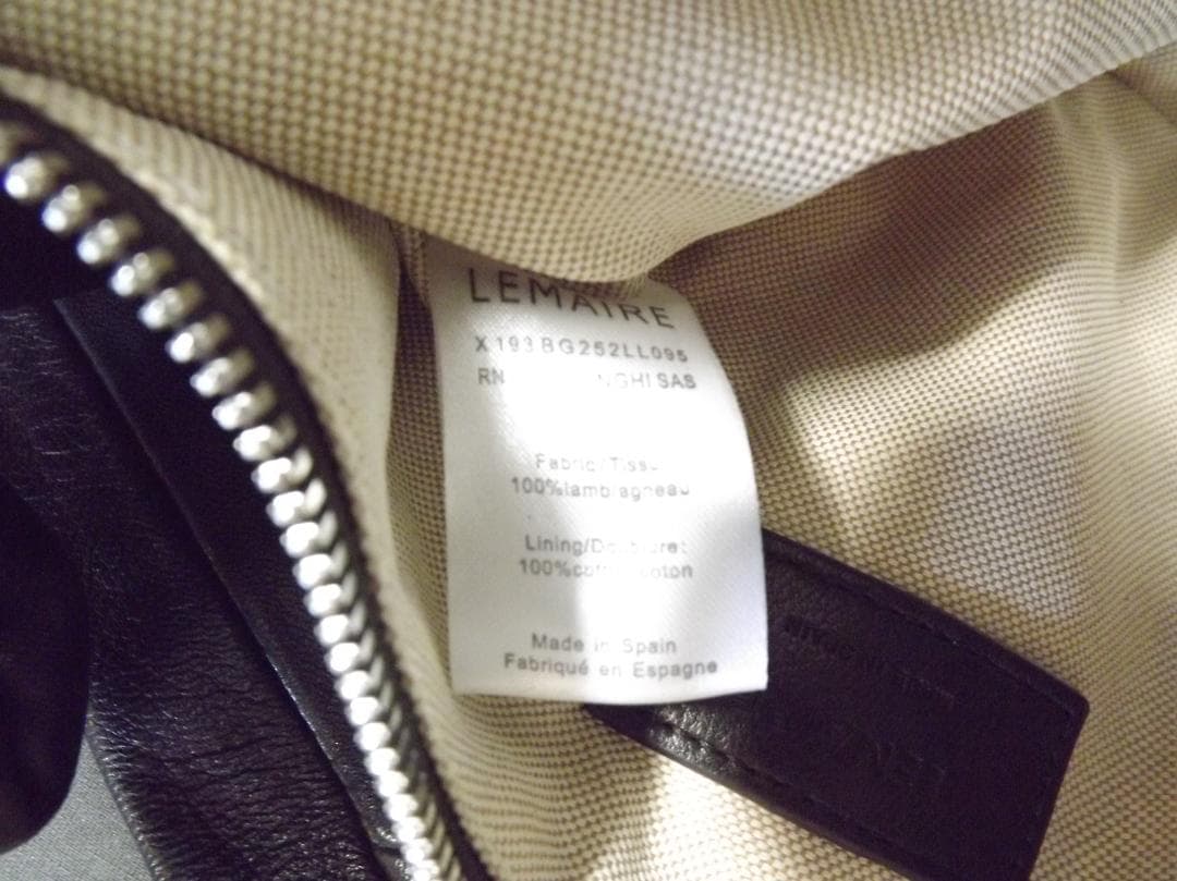 美品 Lemaire（ルメール）スペイン製 レザーバッグ