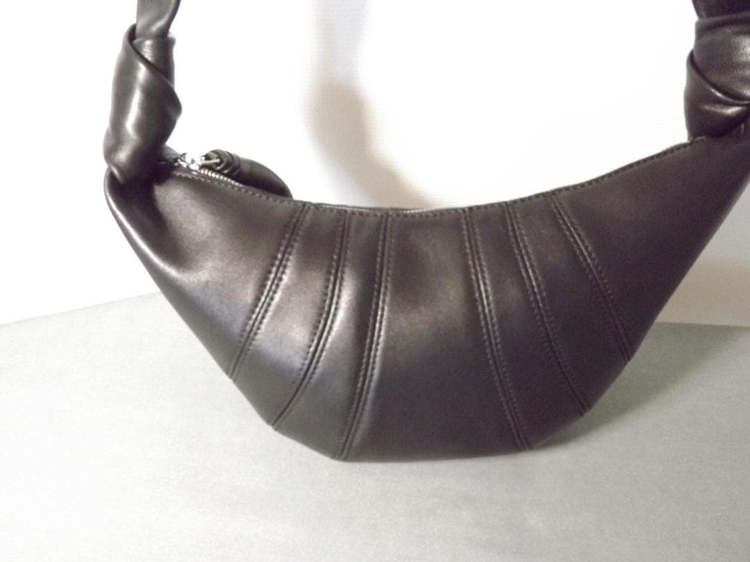 美品 Lemaire（ルメール）スペイン製 レザーバッグ