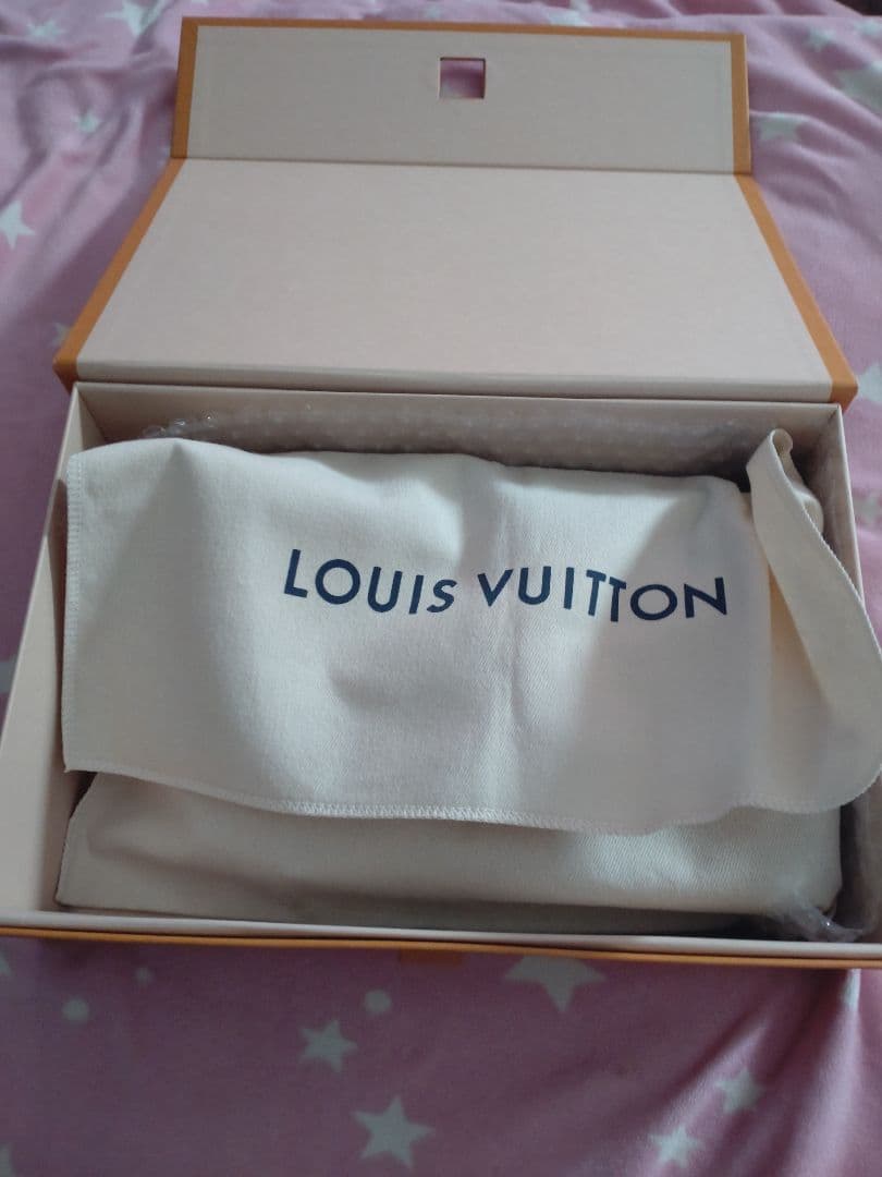 【最終お値下げ】 LOUIS VUITTON プティットサックプラ ショルダー