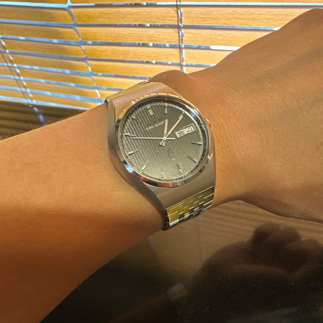 ア*イ様 SEIKO キングクォーツ 腕時計 5856 5855-8000極美品