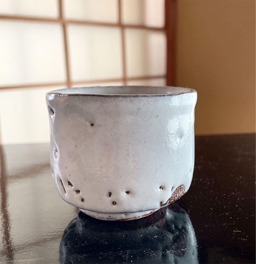 三輪栄造 荻焼 ぐい呑 共箱 柳瀬美術店 / 三輪栄造「萩ぐい呑」共箱[