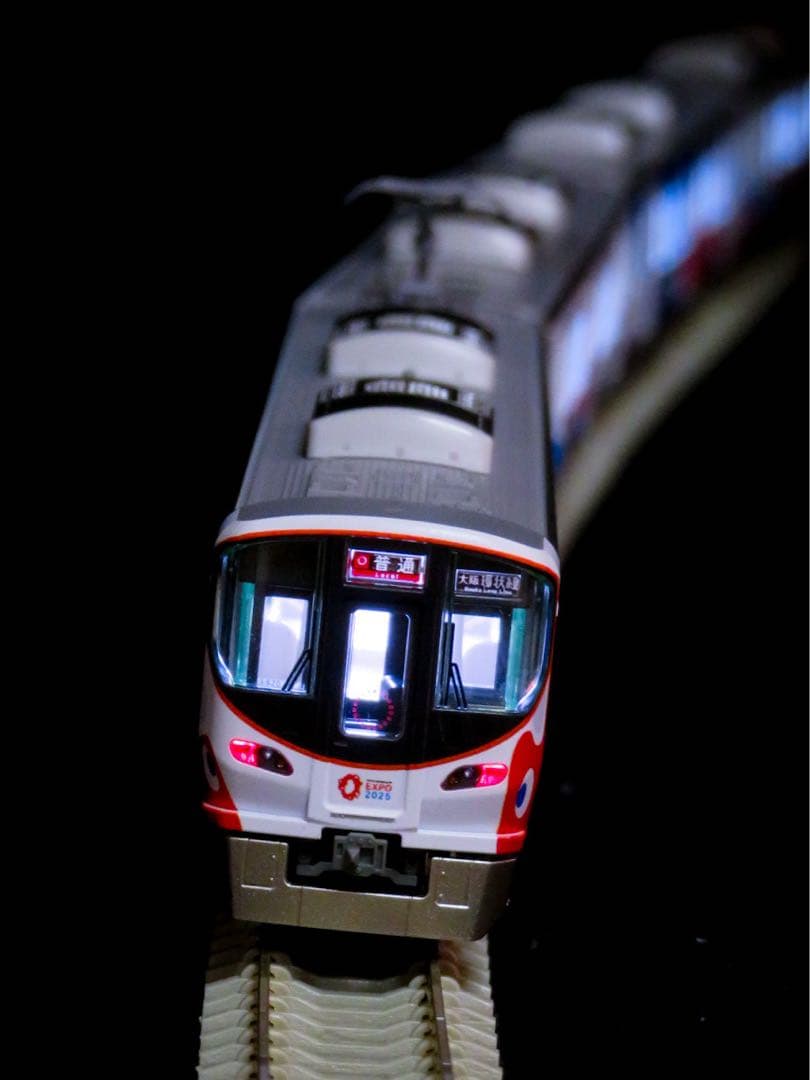 KATO 323系 室内灯付 <大阪・関西万博ラッピング列車>【新品,未使用品】