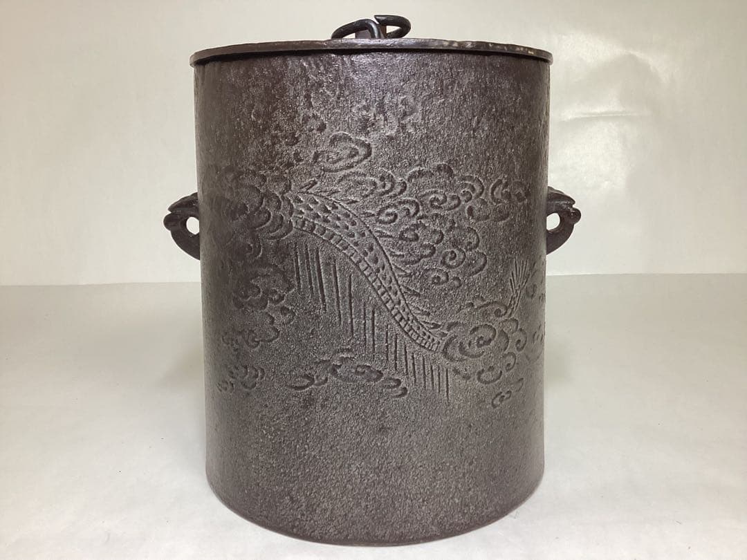 雲龍釜 高橋敬典 刻印逆さま 木箱入 茶道具 古物品 - メルカリ