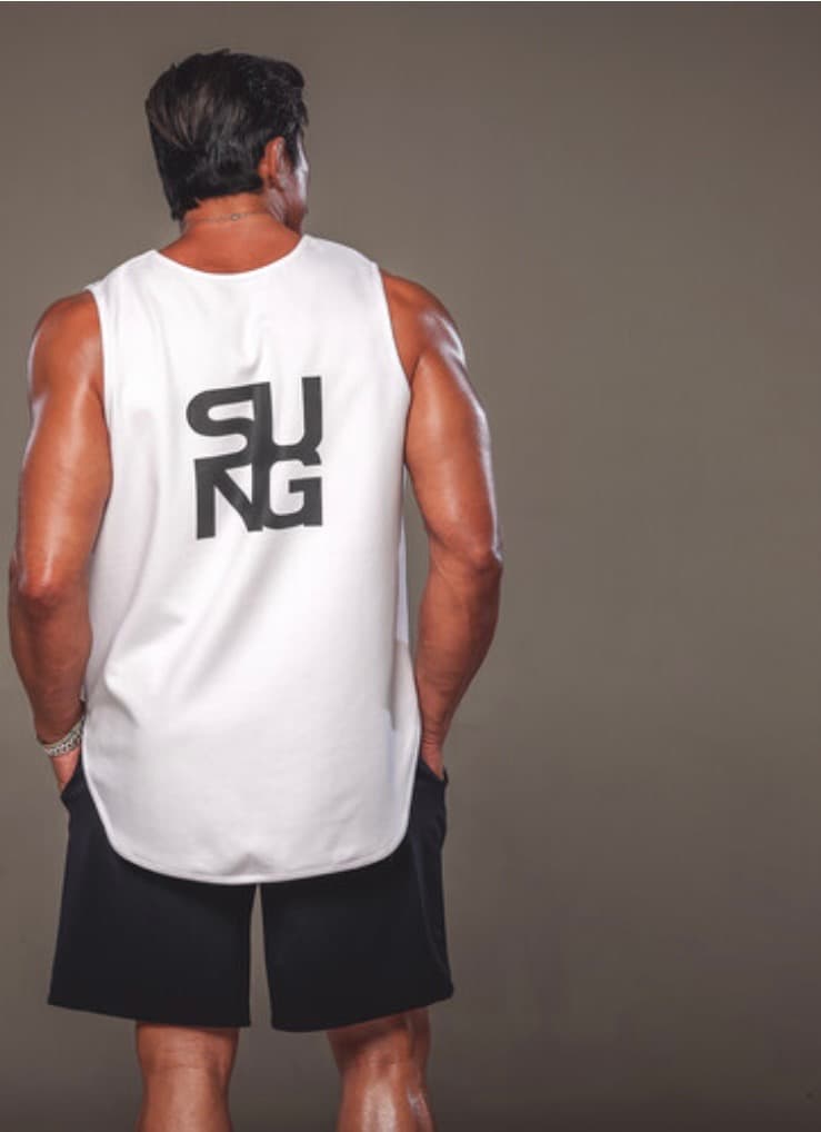 sung1975 タンクトップ - タンクトップオンライン で 販売