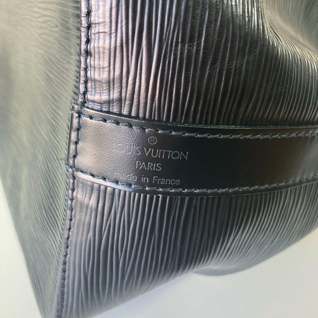 LOUIS VUITTON エピレザー プチノエ ノワール 黒 バケットバッグ