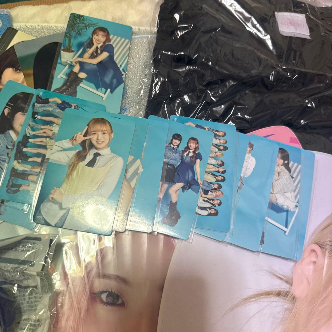 ME:I グッズ