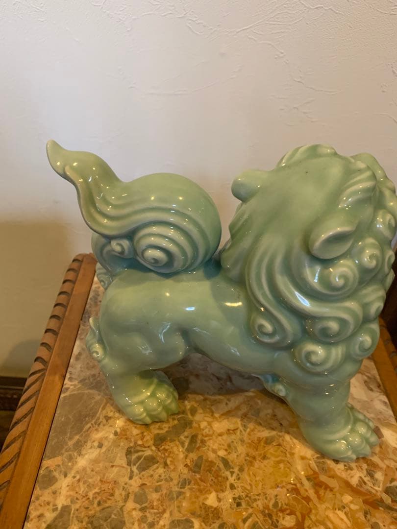 青磁　唐獅子　艶々　獅子　魔除け　厄除け