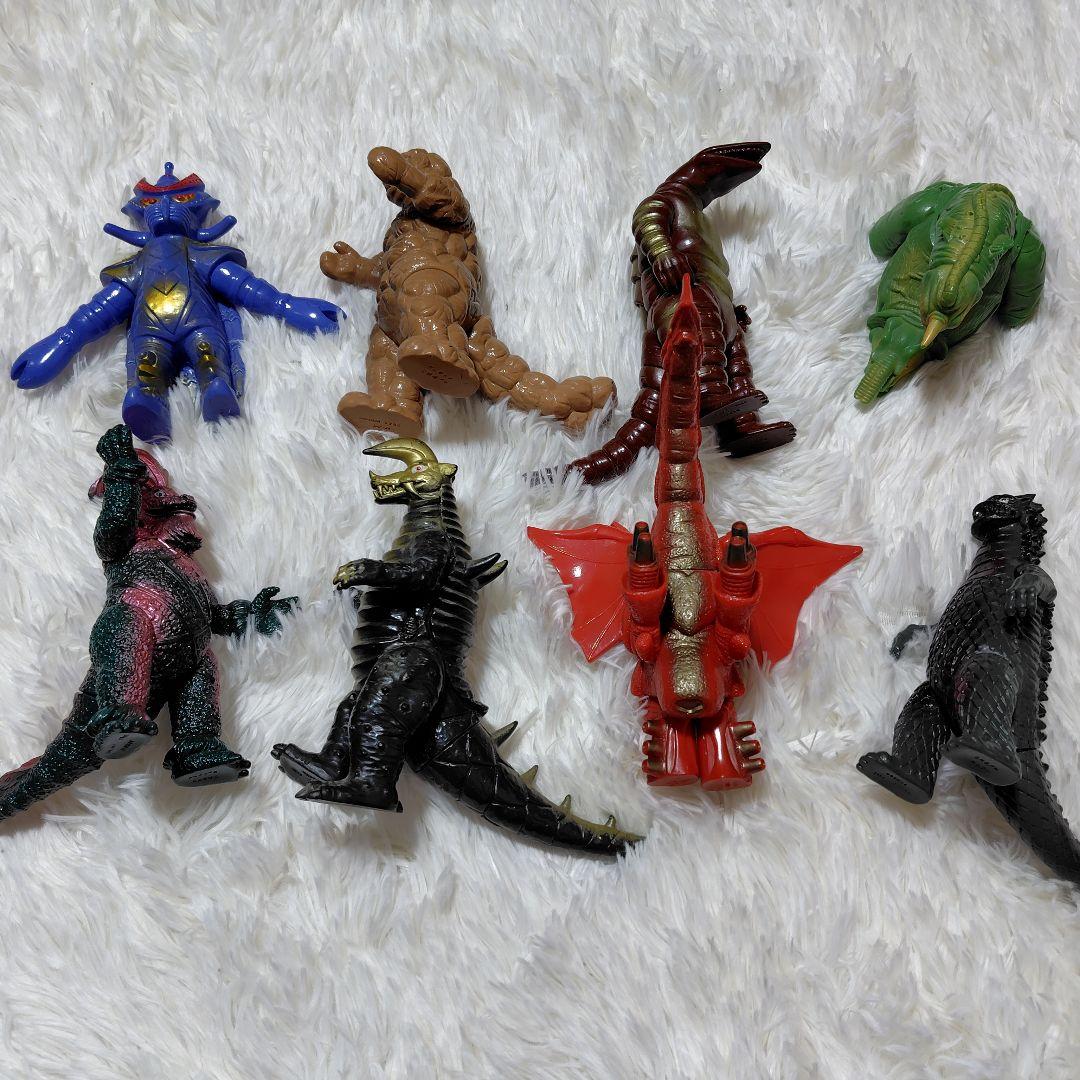 ウルトラマン怪獣シリーズ ソフビ 8体セット R49754319