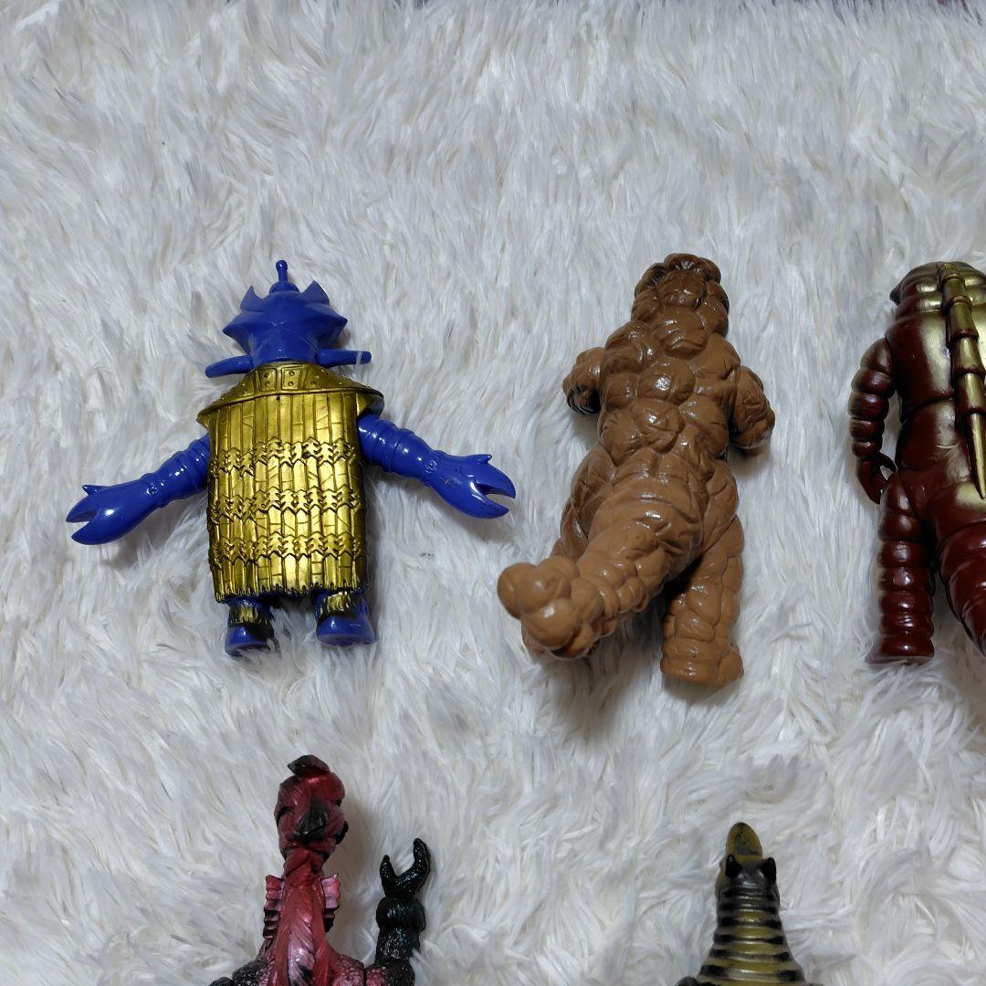 ウルトラマン怪獣シリーズ ソフビ 8体セット R49754319