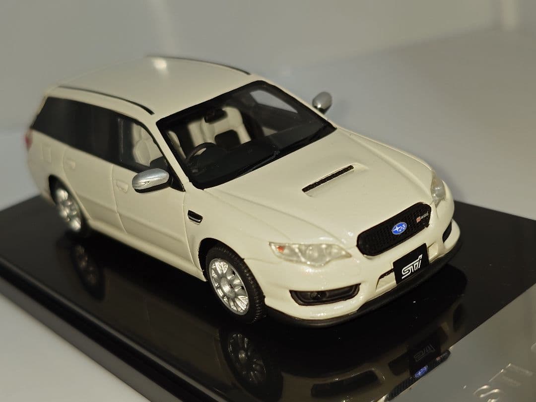 1/43 SUBARU STI S402 WAGON ホワイトパール W262 - メルカリ