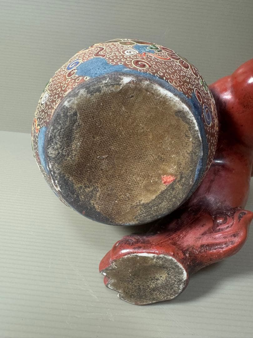 2068 九谷焼 シーサー縁起物 魔除け 玉乗り 獅子 置物骨董品