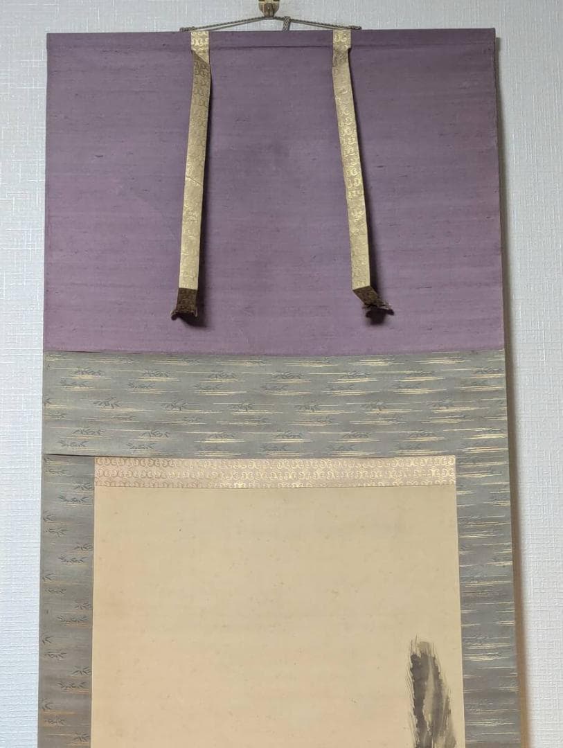 【真作】掛軸　太刀兜　武具と太刀の雅趣　武者飾り　勇壮絵　共箱入　U104