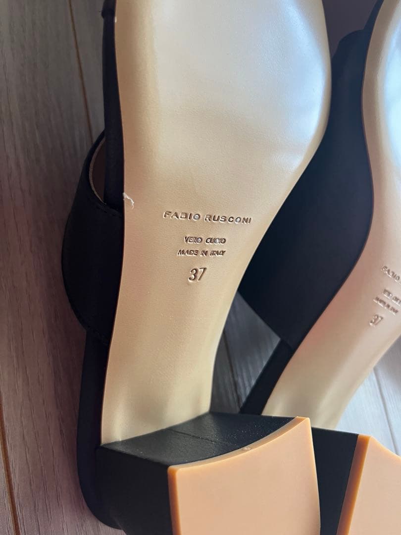 FABIO RUSCONI ブラックミュール 37