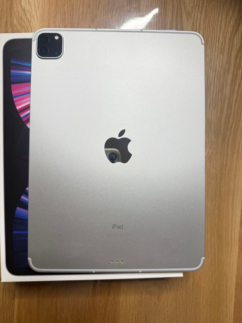 美品】iPad Pro M1 11インチ256GB セルラー US配列 セット