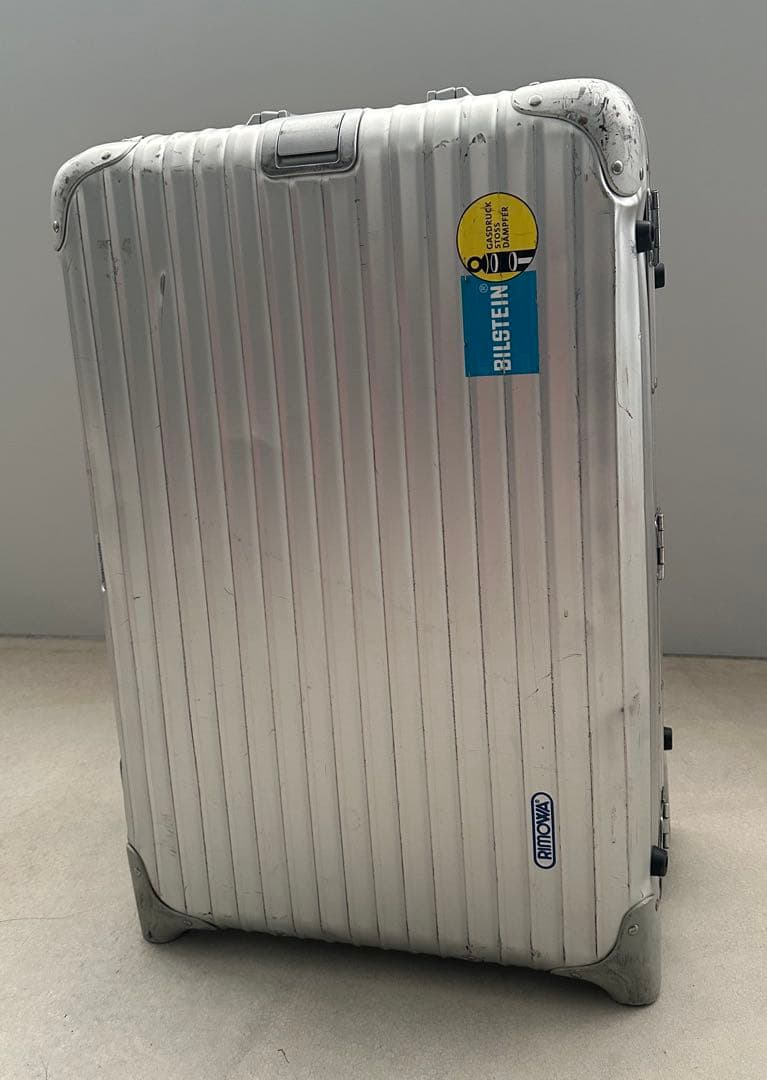 RIMOWA シルバー 中型キャリーケース