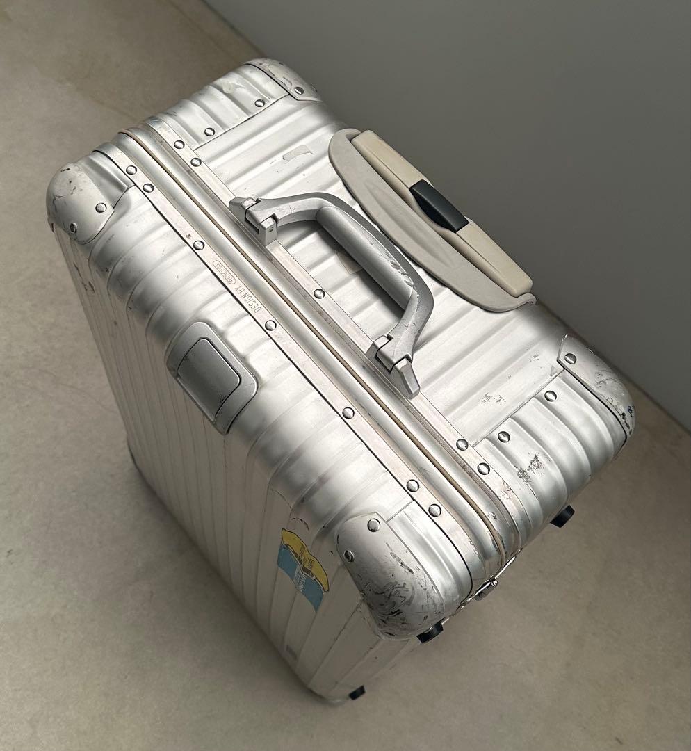 RIMOWA シルバー 中型キャリーケース