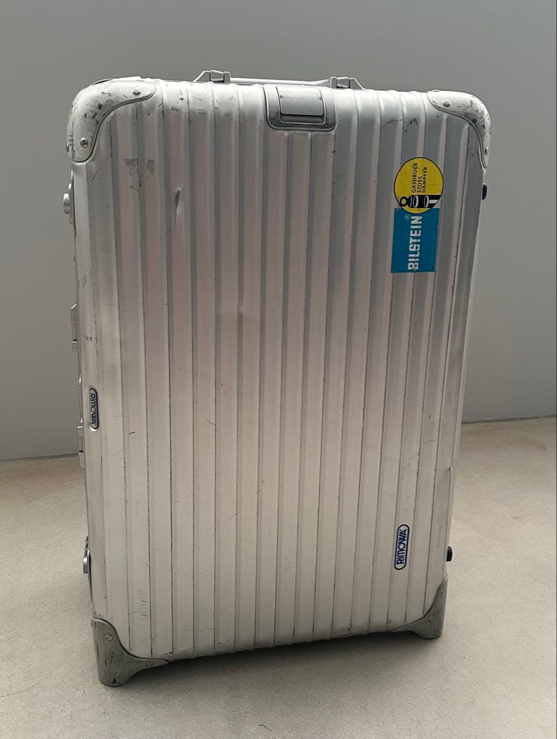 RIMOWA シルバー 中型キャリーケース