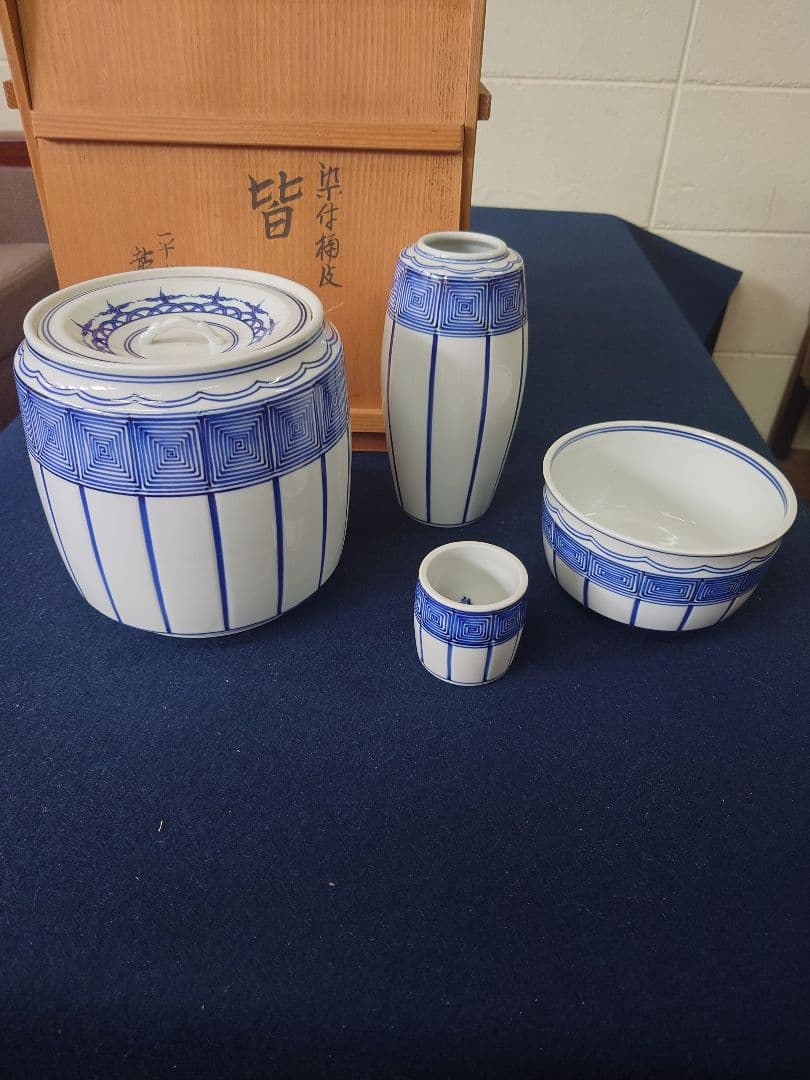 龍岳作 染付桶皮皆具 共箱1429 橋本龍岳 扇面