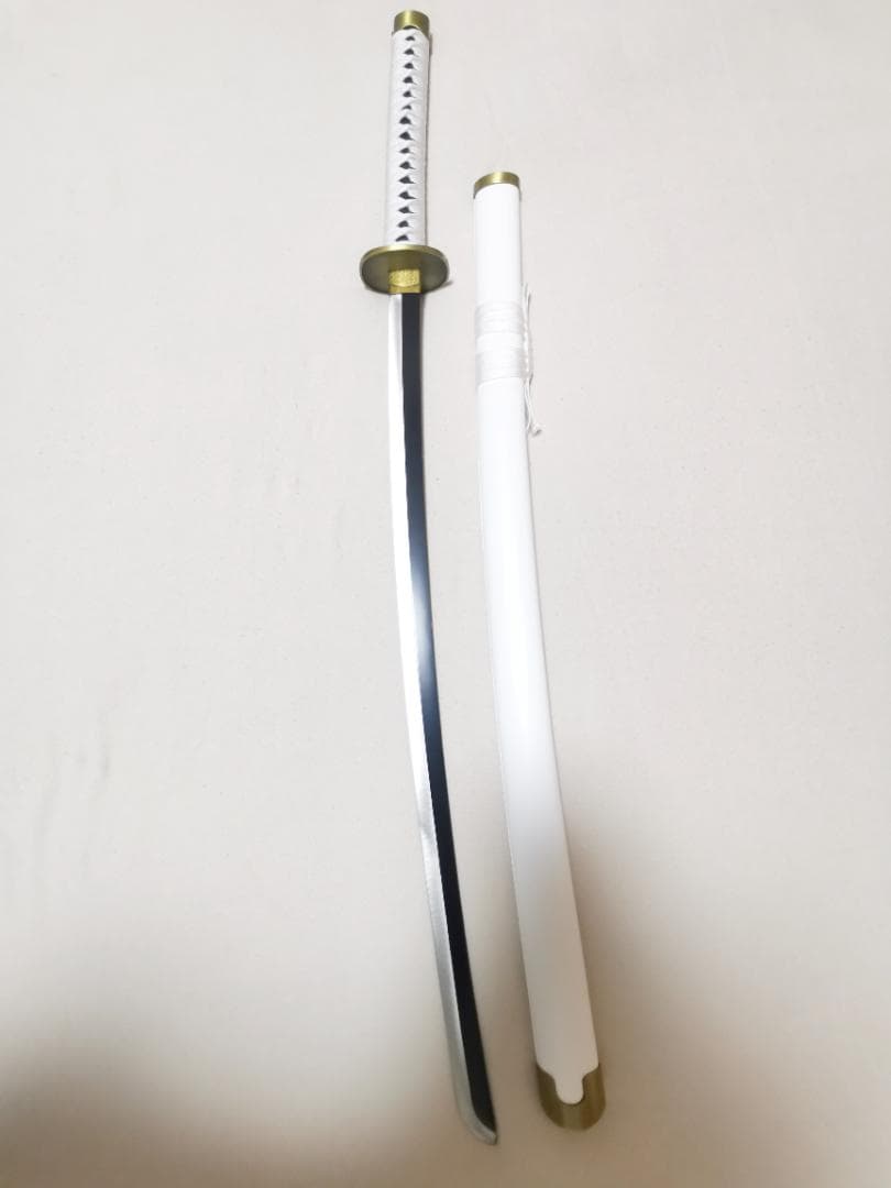 ONE PIECE ロロノア・ゾロ 和道一文字 秋水 模造刀 金属製 美術品