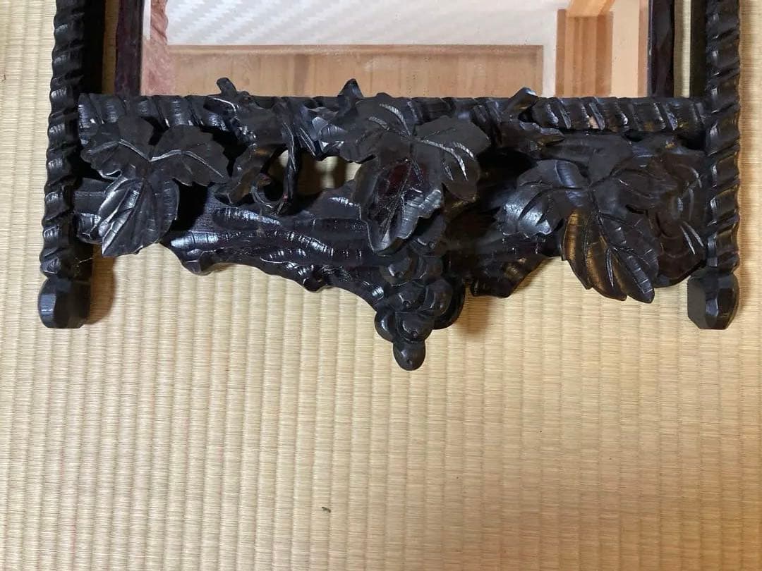 送料込 西洋アンティーク 木製ミラー 鹿と葡萄の装飾 - メルカリ