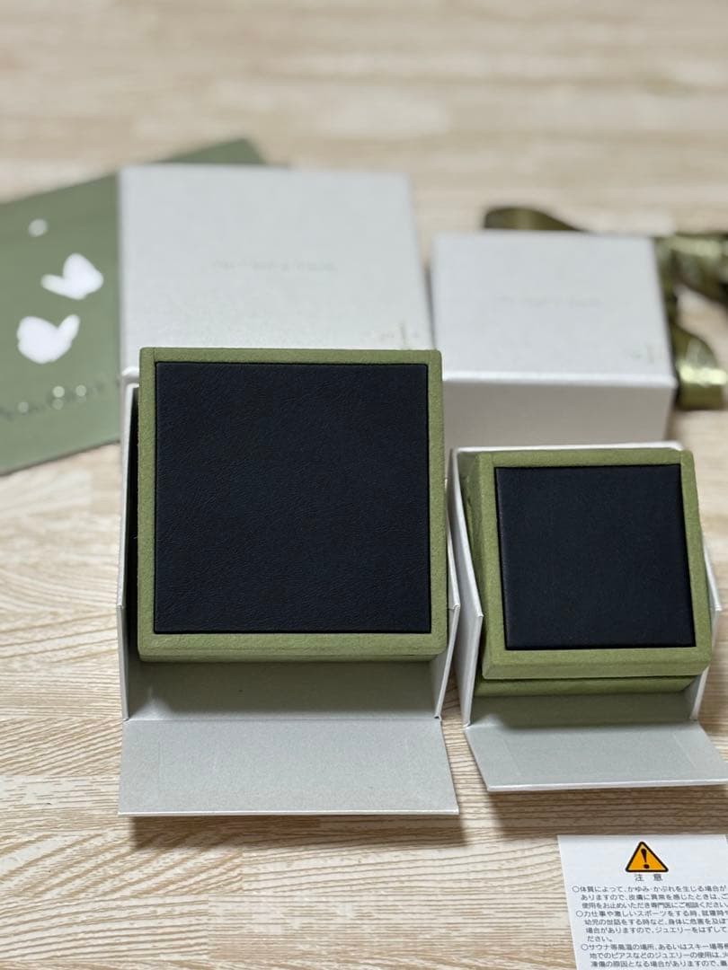 Van Cleef & Arpels ケース /リボン/封筒セット