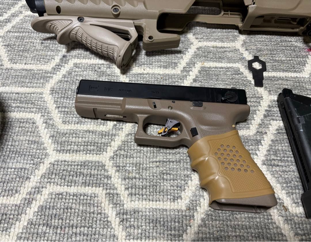 東京マルイ グロック18C フルオートガスガン