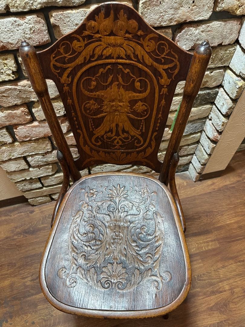 ヤコブ＆ヨーゼフ・コーン社 ウィーン工房製 ヴィンテージチェア