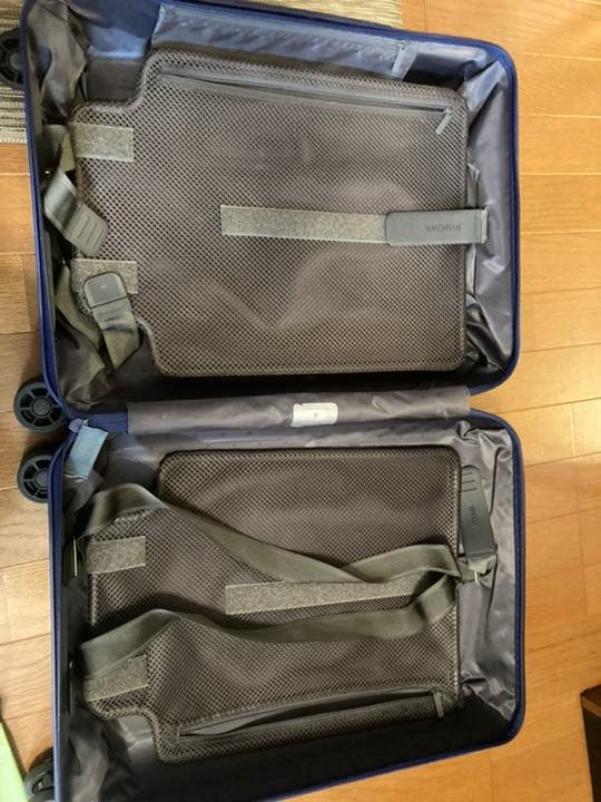 RIMOWA エッセンシャルキャビン34L 4輪 エッセンシャル キャビン 軽量