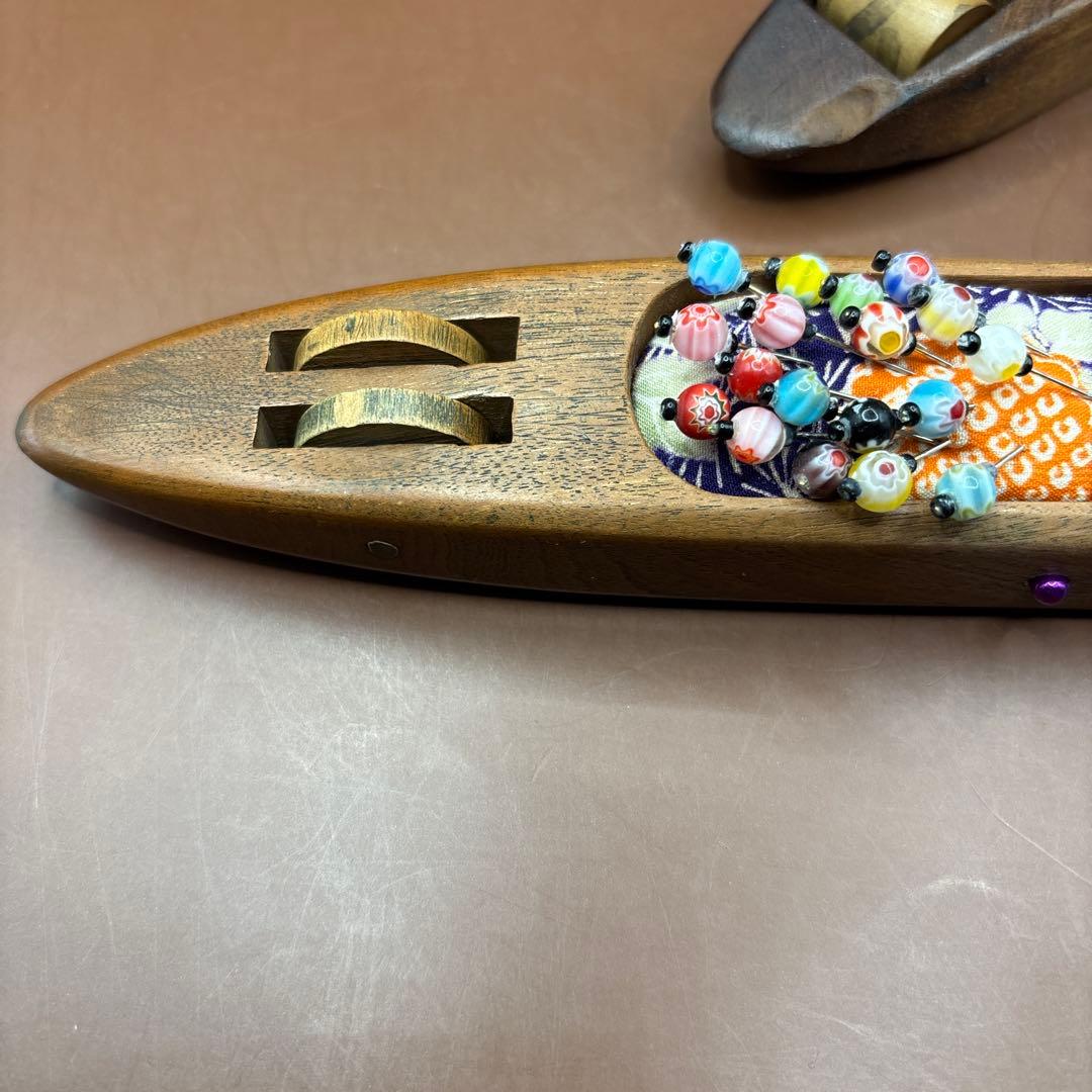 鎌倉彫　文庫箱　織り機の杼(ひ)で作った針山セット