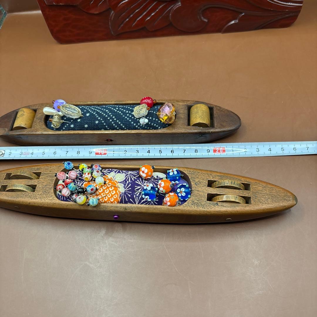 鎌倉彫　文庫箱　織り機の杼(ひ)で作った針山セット