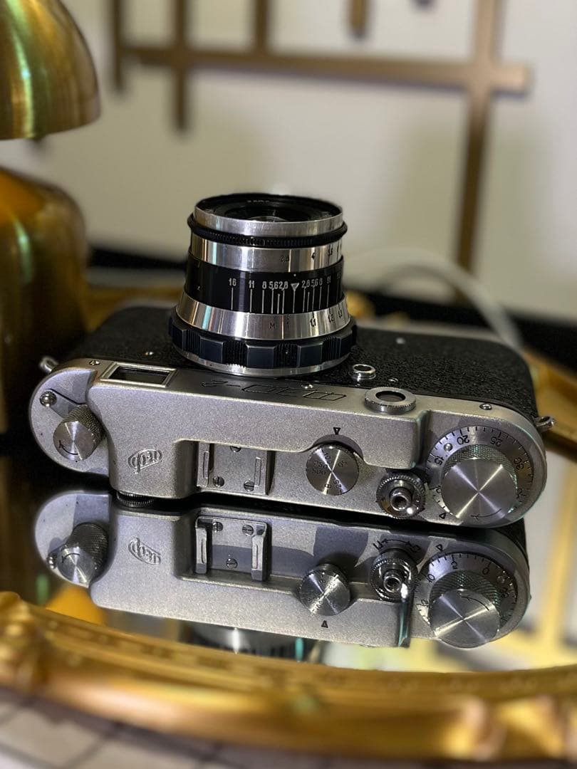 FED-2」に、希少な52mm f2.8レンズをセット