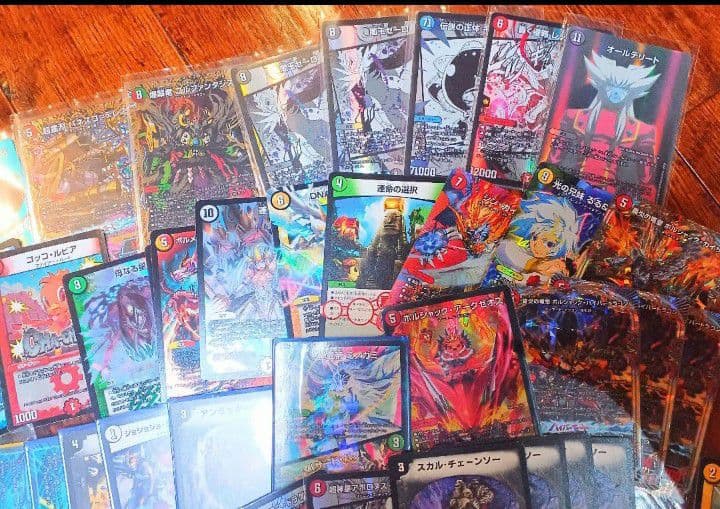 デュエマ まとめ売り 引退品 大量 2.5㎏ 約1500枚 デッキパーツ