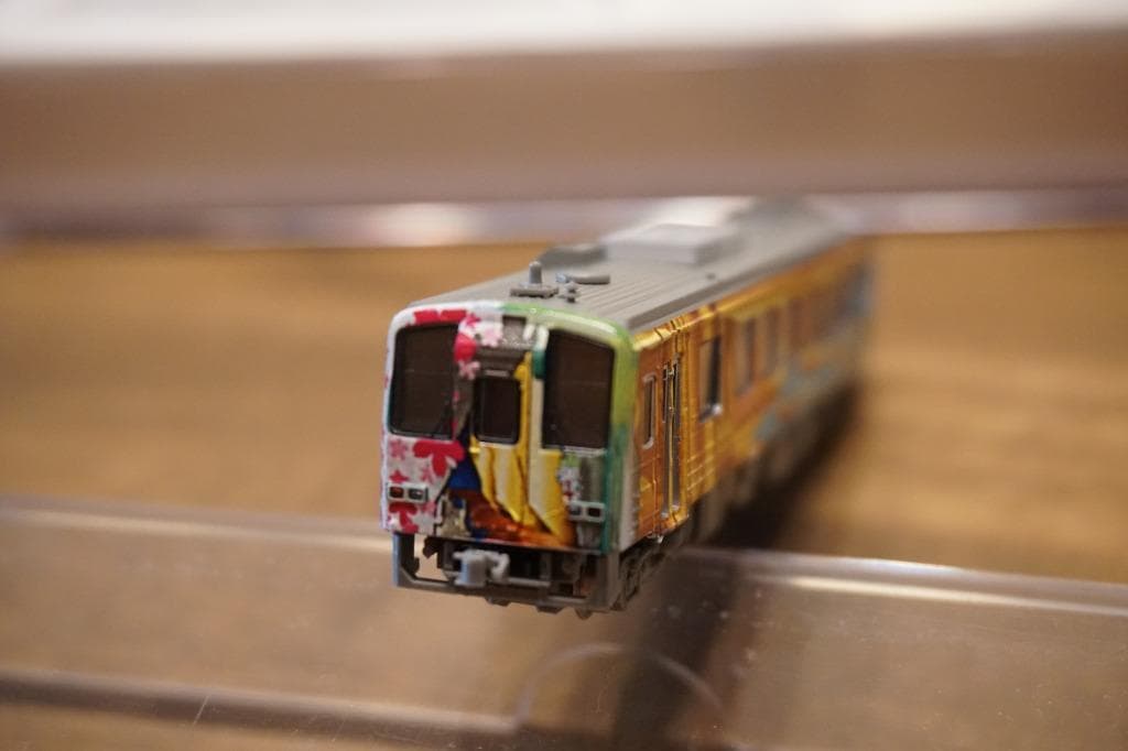 TOMIX製 キハ120系 美祢線 「美祢号ラッピング車両」 M車