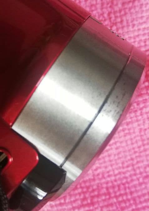 JVC Everio GZ-E565-R　未使用品