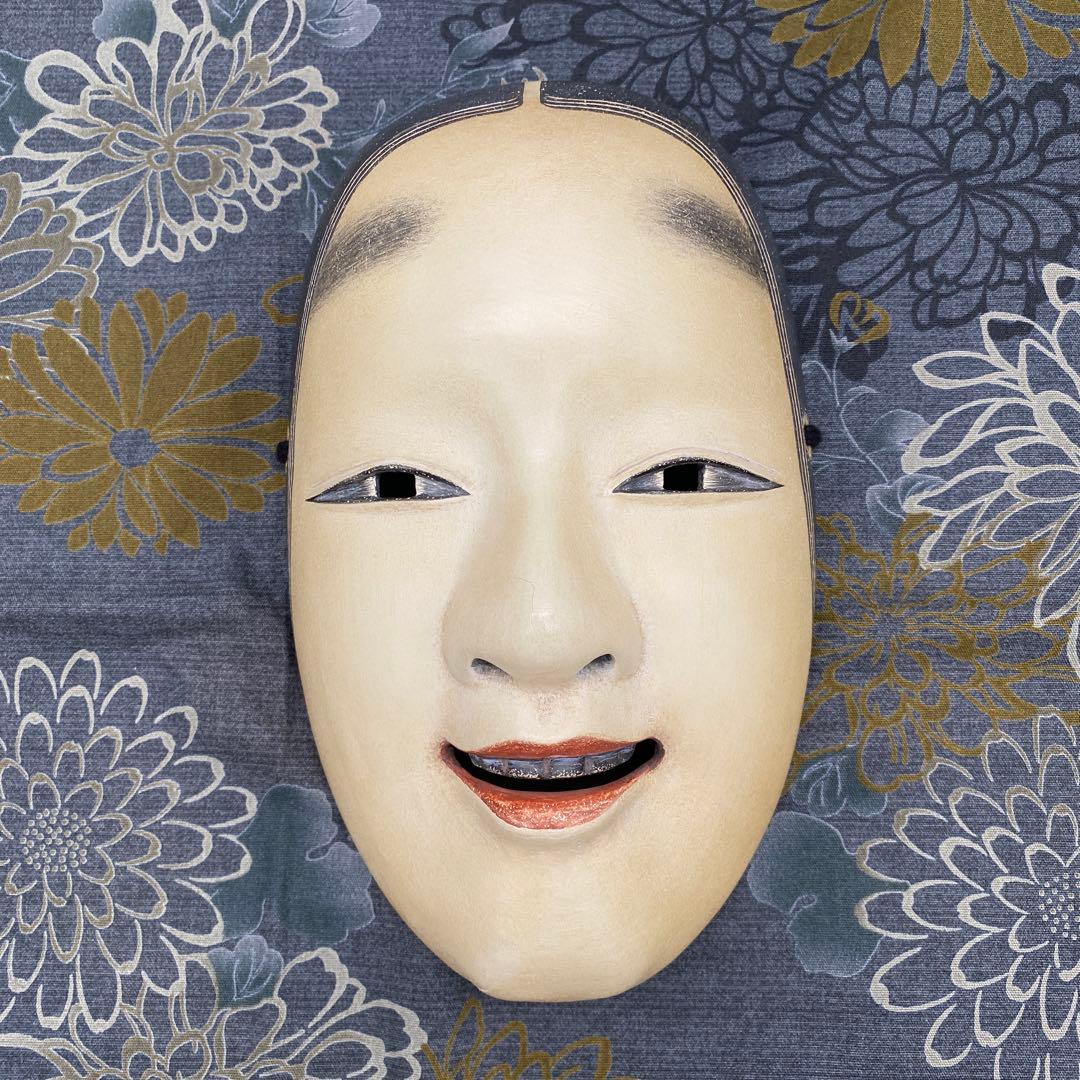 希少】【美術品】【伝統芸能】能面 小面 作者:辻高毅 先生 - メルカリ